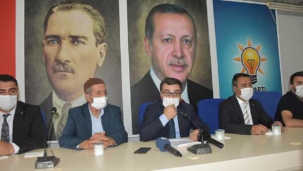 Batman'da HDP’den istifa eden 2 belediye başkanı AK Parti'ye geçti - Sputnik Türkiye