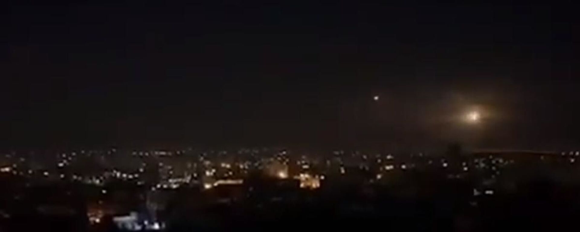 Şam'a hava saldırısı, İsrail'den Şam'a saldırı - Sputnik Türkiye, 1920, 09.04.2022