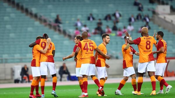 UEFA Avrupa Ligi'nde Neftçi'yi 3-1'lik skorla eleyen Galatasaray, 3. eleme turunda Hajduk Split ile karşılaşacak - Sputnik Türkiye