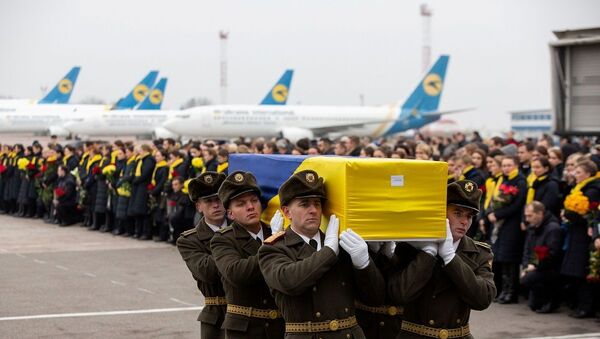 Düşürülen Ukrayna yolcu uçağında hayatını kaybedenler - Sputnik Türkiye