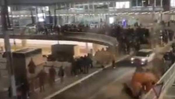 Frankfurt Havalimanı'nda alarm verildi - Sputnik Türkiye