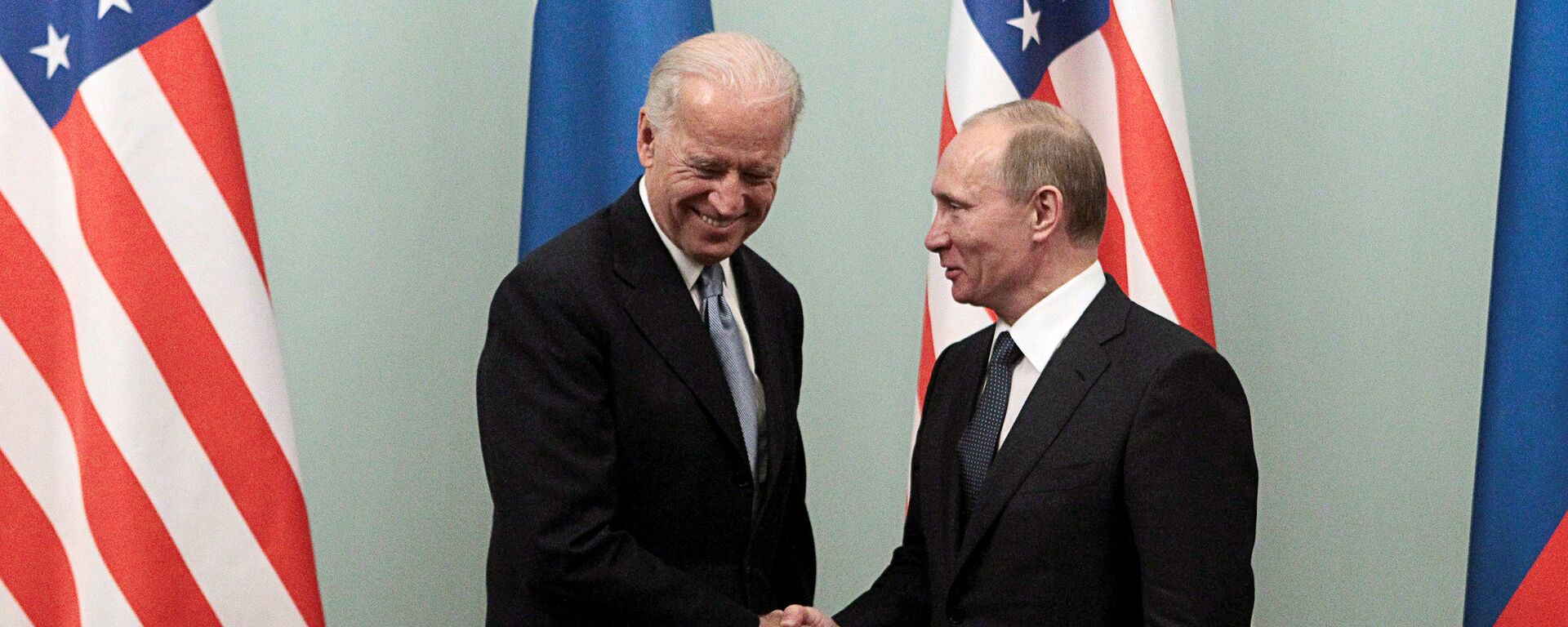 Rusya Devlet Başkanı Vladimir Putin ve ABD Başkanı Joe Biden - Sputnik Türkiye, 1920, 26.01.2021