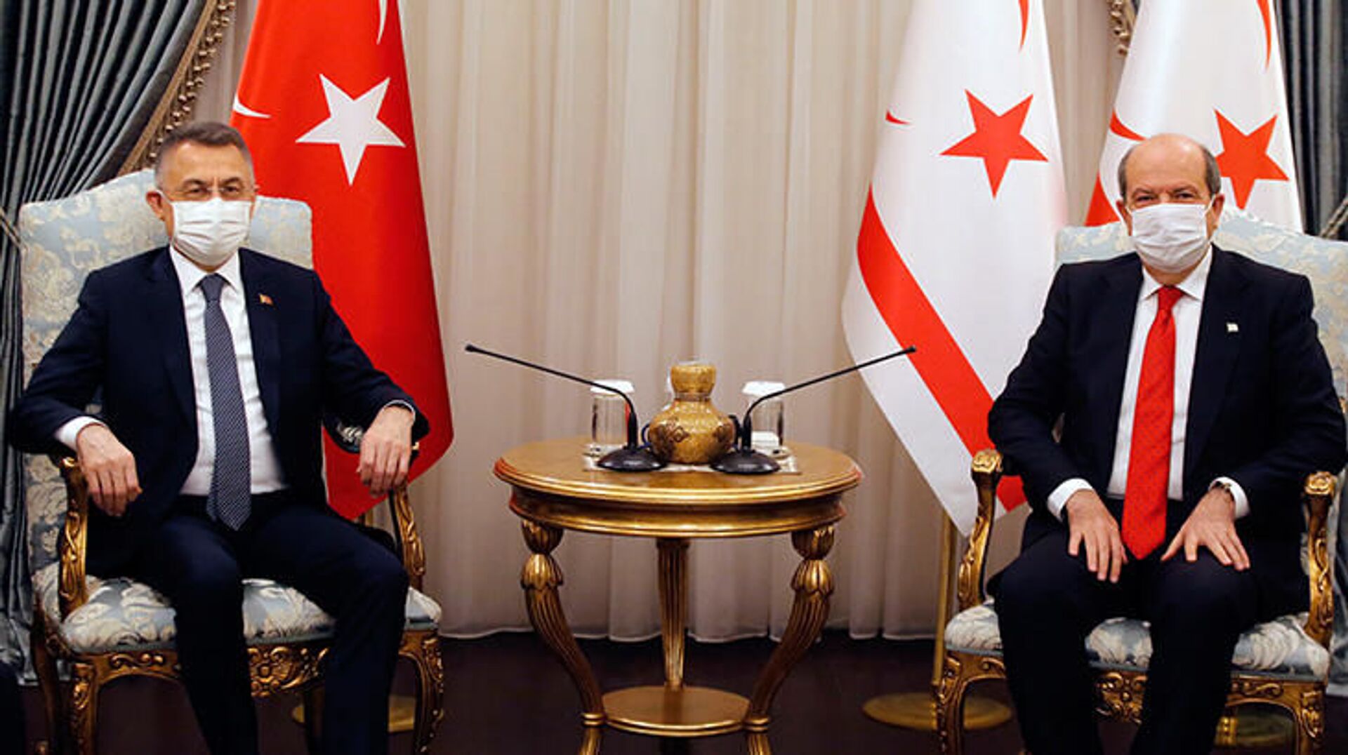 Cumhurbaşkanı Yardımcısı Oktay ve Kuzey Kıbrıs Cumhurbaşkanı Tatar'dan ortak açıklama - Sputnik Türkiye, 1920, 10.02.2021