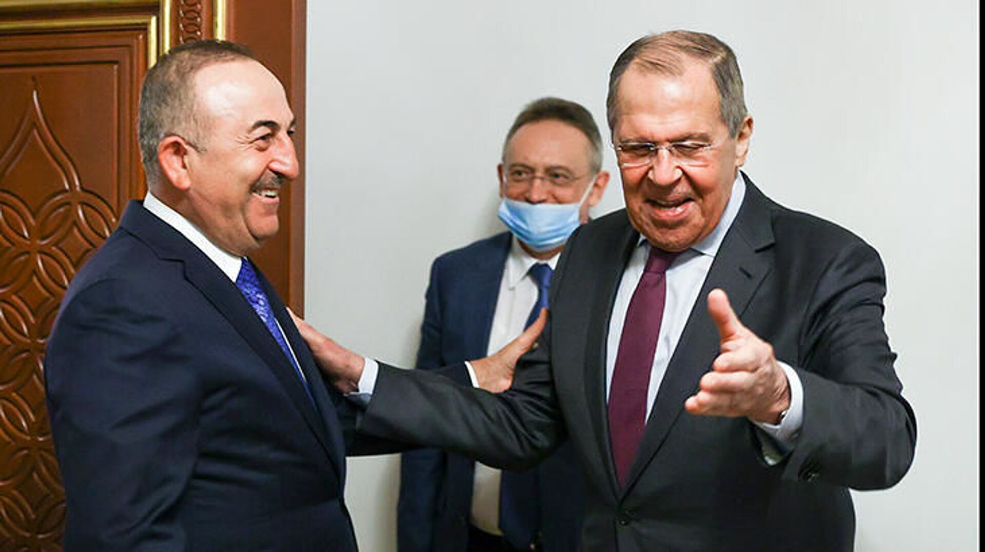 Lavrov: Rusya, Türkiye ve Katar, Suriye'deki ayrılıkçılık girişimleriyle mücadele etme konusunda mutabakat sağladı - Sputnik Türkiye, 1920, 11.03.2021