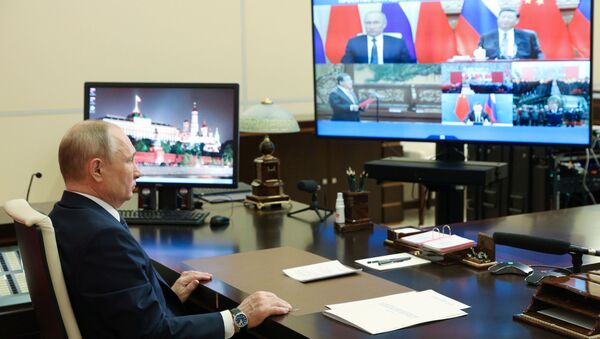 Vladimir Putin / video-konferans görüşme - Sputnik Türkiye