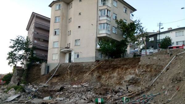 Ankara'da 5 bina tahliye edildi - Sputnik Türkiye