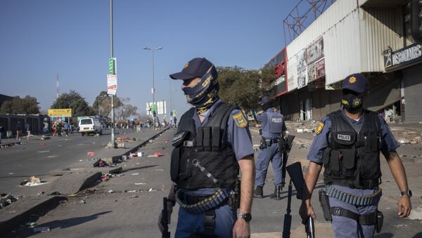 Güney Afrika’daki protestolarda 6 kişi hayatını kaybetti - Sputnik Türkiye
