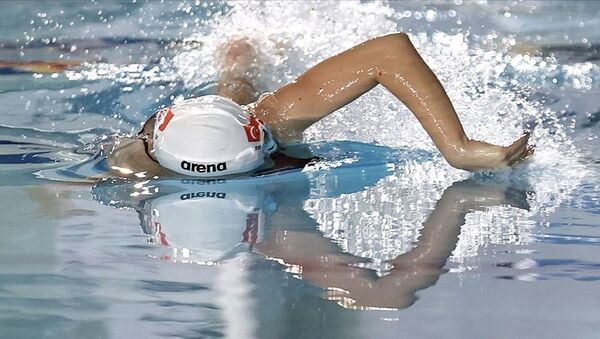 2020 Tokyo Olimpiyat Oyunlarında milli yüzücü Defne Taçyıldız yarı finalde - Sputnik Türkiye