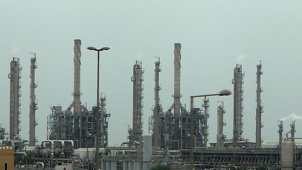 Kuveyt'in en büyük petrol rafinerisi Mina el-Ahmedi - Sputnik Türkiye