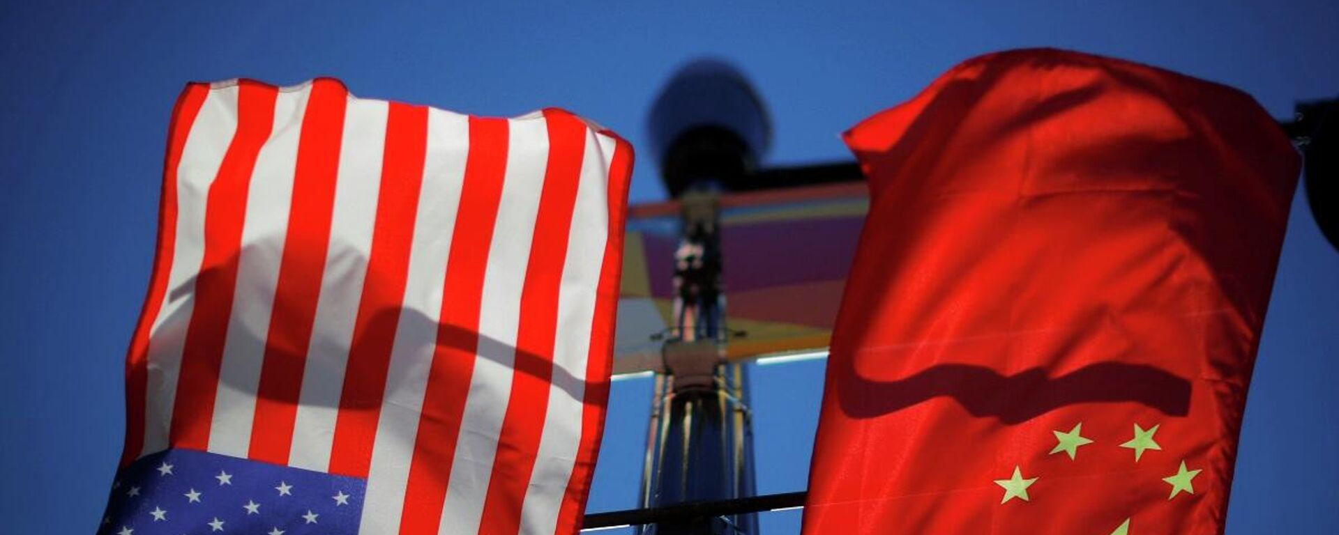 ABD - Çin bayrağı - Sputnik Türkiye, 1920, 21.03.2022