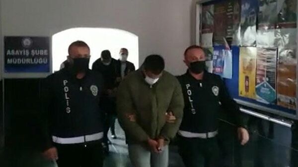 Munzur Üniversitesi'nden inşaat malzemesi çalan 3 şüpheli tutuklandı - Sputnik Türkiye