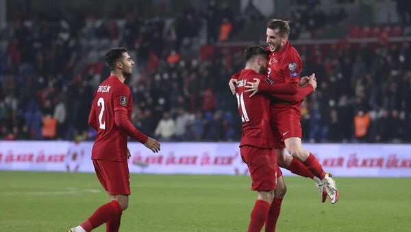 Türkiye A Milli Futbol Takımı, 2022 FIFA Dünya Kupası Avrupa Elemeleri G Grubu 9. hafta maçında Cebelitarık'ı 6-0 yendi ve puanını 18'e çıkardı. - Sputnik Türkiye