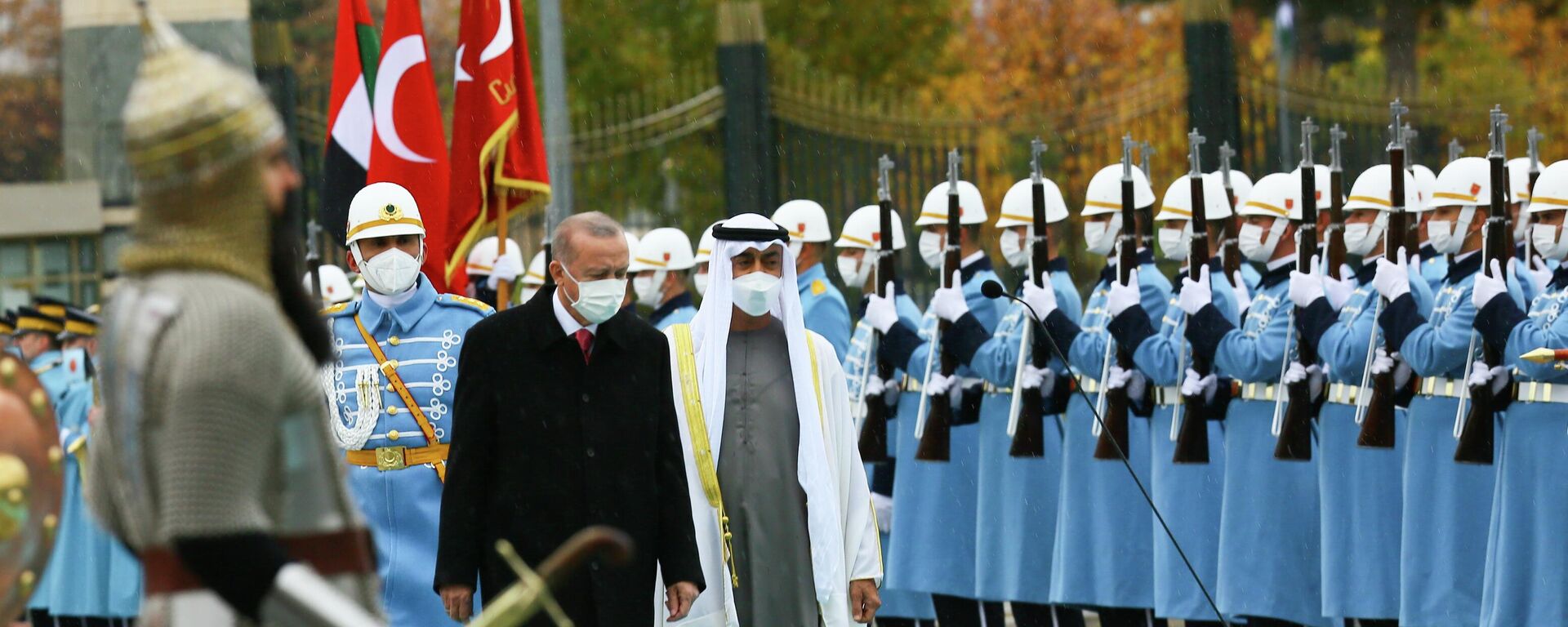 Cumhurbaşkanı Erdoğan, BAE Veliaht Prensi bin Zayed'i resmi törenle karşıladı - Sputnik Türkiye, 1920, 07.12.2021