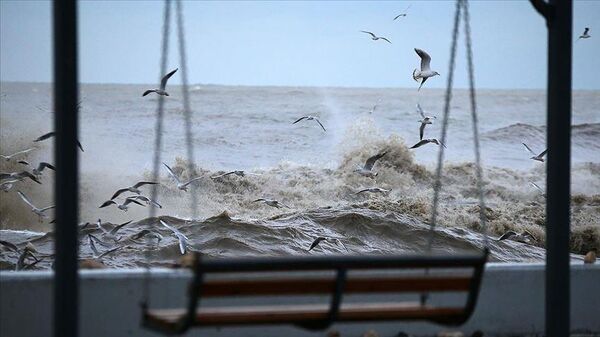 Meteorolojiden Ege Denizi'nde fırtına uyarısı - Sputnik Türkiye