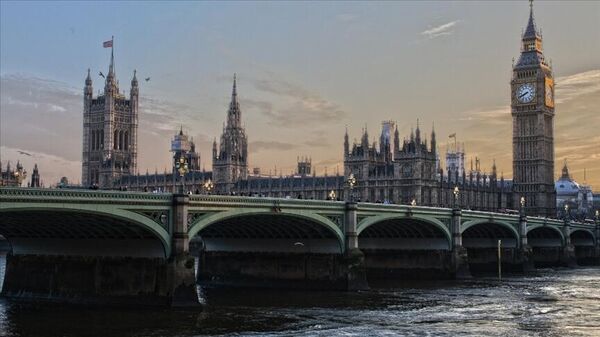 Big Ben, Londra, İngiltere - Sputnik Türkiye