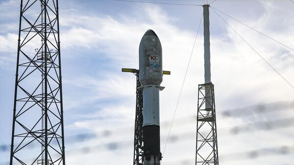 Türksat 5B haberleşme uydusu Türkiye saatine göre 19 Aralık Pazar günü saat 06.58'de ABD'nin Florida eyaletinde bulunan Cape Canaveral üssünden SpaceX firmasına ait Falcon 9 roketiyle uzaya fırlatılmak üzere hazırlandı.
 - Sputnik Türkiye