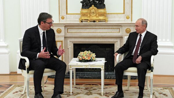 Rusya Devlet Başkanı Vladimir Putin - Sırbistan Cumhurbaşkanı Aleksandar Vucic - Sputnik Türkiye