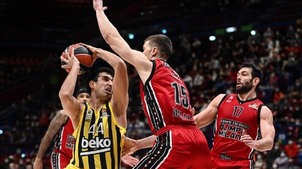 Basketbol THY Avrupa Ligi'nin 25. haftasında Fenerbahçe Beko, İtalya deplasmanında AX Armani Exchange Milan'ı 71-60 yendi. - Sputnik Türkiye