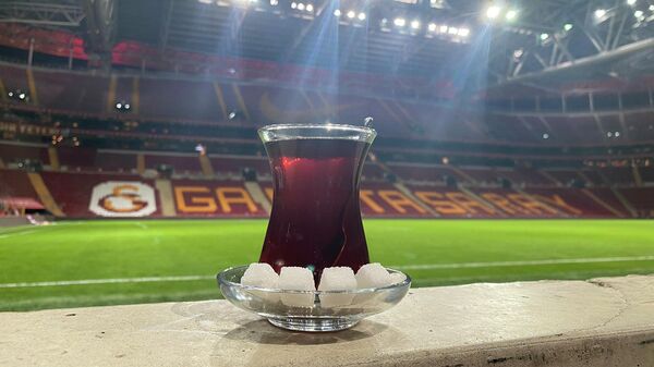 Galatasaray, Çaykur Rizespor gönderme - Sputnik Türkiye