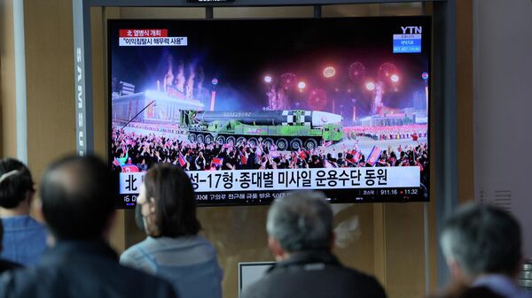 Kuzey Kore- Askeri geçit töreni - Sputnik Türkiye