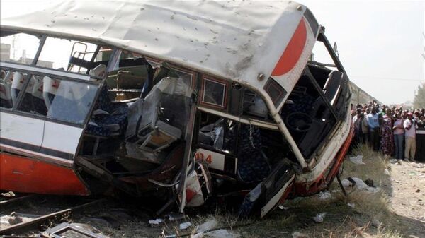 Uganda'da otobüsün devrilmesi sonucu 20 kişi hayatını kaybetti - Sputnik Türkiye