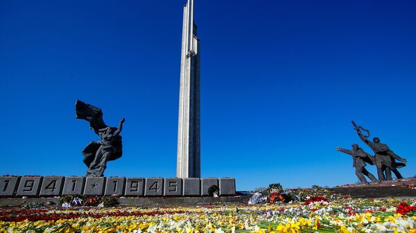 Riga’nın Kurtarıcıları' anıtı - Sputnik Türkiye
