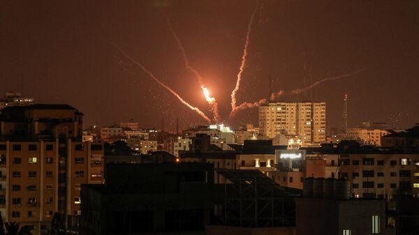 İsrail'in Gazze'ye düzenlediği hava saldırıları  - Sputnik Türkiye