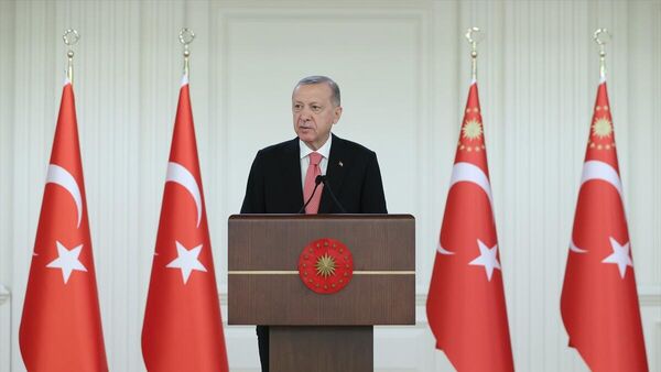 Cumhurbaşkanı Erdoğan, Çankaya Köşkü'nde 13. Büyükelçiler Konferansı’nda katılımcılara hitap etti.  - Sputnik Türkiye