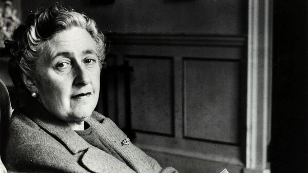Ünlü yazar Agatha Christie - Sputnik Türkiye
