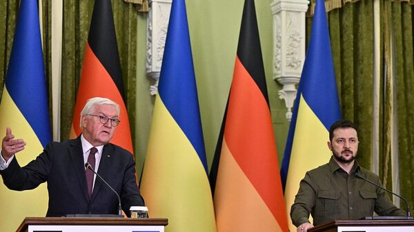 Almanya Cumhurbaşkanı Frank-Walter Steinmeier'in Ukrayna ziyareti - Sputnik Türkiye