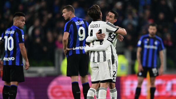 İtalya Birinci Futbol Ligi’nin (Serie A) 13. haftasında Juventus, konuk ettiği Inter'i 2-0 yendi. - Sputnik Türkiye