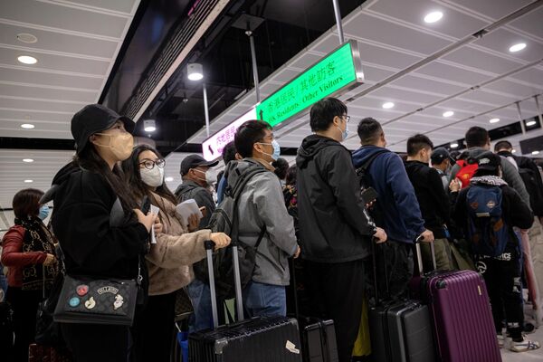 China Eastern Havayolları, haftalık uluslararası uçuş sayısının ocak ayında 48’den 184’e çıkarılmasını planladıklarını açıkladı. - Sputnik Türkiye