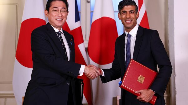 - İngiltere Başbakanı Rishi Sunak ve Japon mevkidaşı Fumio Kishida, ülkelerin birbirlerinin topraklarında askeri güç konuşlandırmasına izin verecek bir savunma anlaşması imzaladı. - Sputnik Türkiye