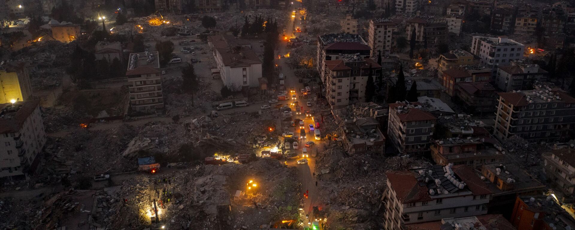 Kahramanmaraş merkezli depremlerden etkilenen Hatay kent merkezi - Sputnik Türkiye, 1920, 15.02.2023