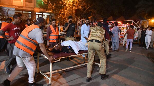 Pakistan’ın Karaçi şehrinde silahlı kişilerin Emniyet Müdürlüğüne saldırısı sonucu aralarında güvenlik güçlerinin de bulunduğu 4 kişi hayatını kaybetti, 2 saldırgan etkisiz hale getirildi.
 - Sputnik Türkiye