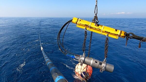 İzmir Körfezi'nde çok sayıda yeni fay tespit edildi - Sputnik Türkiye