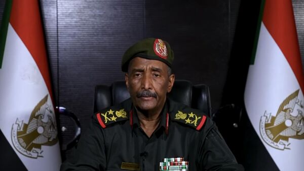 Sudan Ordu Komutanı Orgeneral Abdulfettah el-Burhan, video mesaj yayımladı. - Sputnik Türkiye