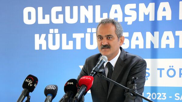 Milli Eğitim Bakanı ve AK Parti Ordu 1. sıra milletvekili adayı Mahmut Özer - Sputnik Türkiye
