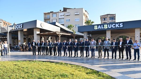 Balıkesir Belediyesi’nden yeni kahve zinciri 'Balbucks' - Sputnik Türkiye