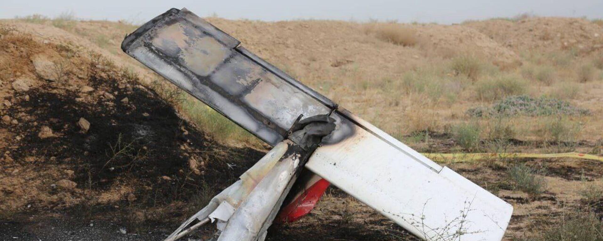 İran'ın Kerec kentinde eğitim uçağının düşmesi sonucu 2 kişi hayatını kaybetti. - Sputnik Türkiye, 1920, 31.07.2023