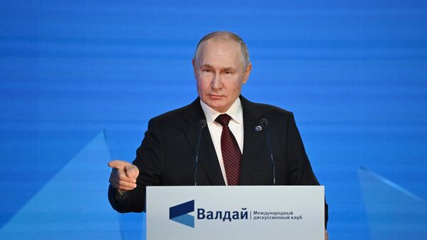 Rusya Devlet Başkanı Vladimir Putin Valday Tartışma Kulübü 2023 - Sputnik Türkiye