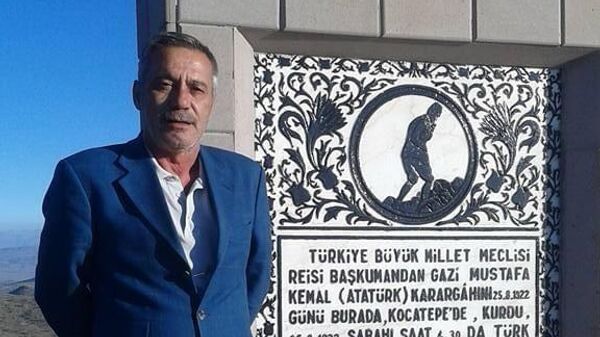 Antalya'nın Muratpaşa ilçesinde, MHP İl Yönetim Kurulu üyesi 64 yaşındaki Yusuf Çırpan, sabah saatlerinde ikamet ettiği evde ölü bulundu. - Sputnik Türkiye