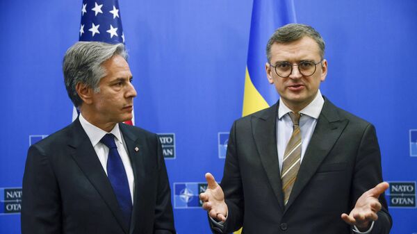 Ukrayna Dışişleri Bakanı Dmitriy Kuleba ABD Dışişleri Bakanı Blinken ile - Sputnik Türkiye