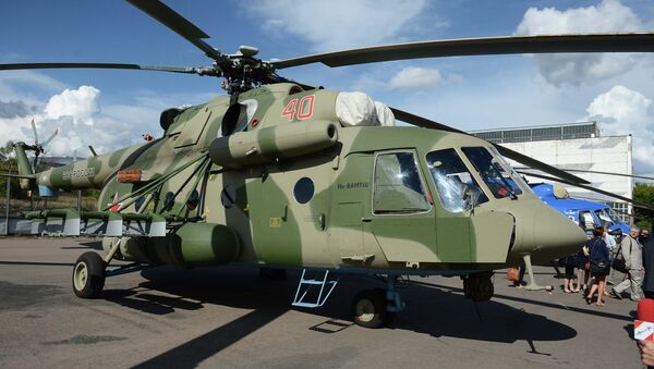 Rusya ordusuna ait Mi-8 askeri helikopter - Sputnik Türkiye
