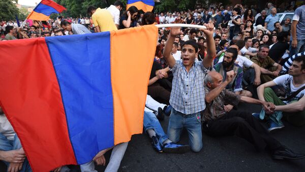 Erivan'daki protestolar - Sputnik Türkiye