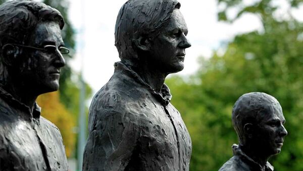 Snowden, Assange ve Manning heykelleri - Sputnik Türkiye