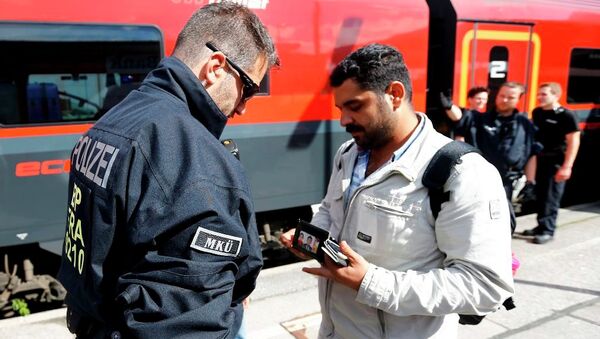 Avusturya sınırlarını sığınmacılara kapattı - Sputnik Türkiye