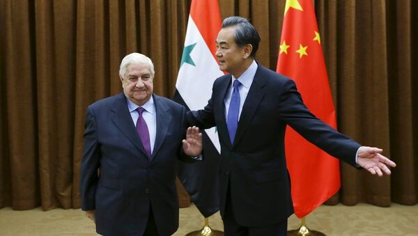 Suriye Dışişleri Bakanı Velid Muallim- Çin Dışişleri Bakanı Wang Yi - Sputnik Türkiye