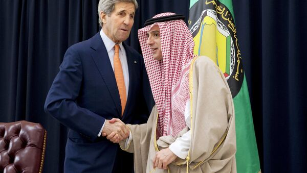 ABD Dışişleri Bakanı John Kerry ve Suudi Arabistan Dışişleri Bakanı Adil el Cubeyr - Sputnik Türkiye