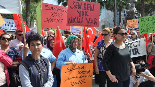Dikili'de protesto - Sputnik Türkiye